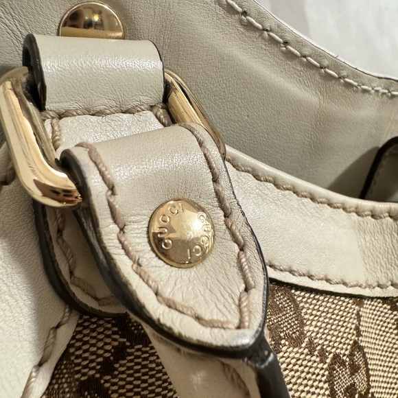 Gucci Large Sukey Monogram Tote - Picture 8 of 16
